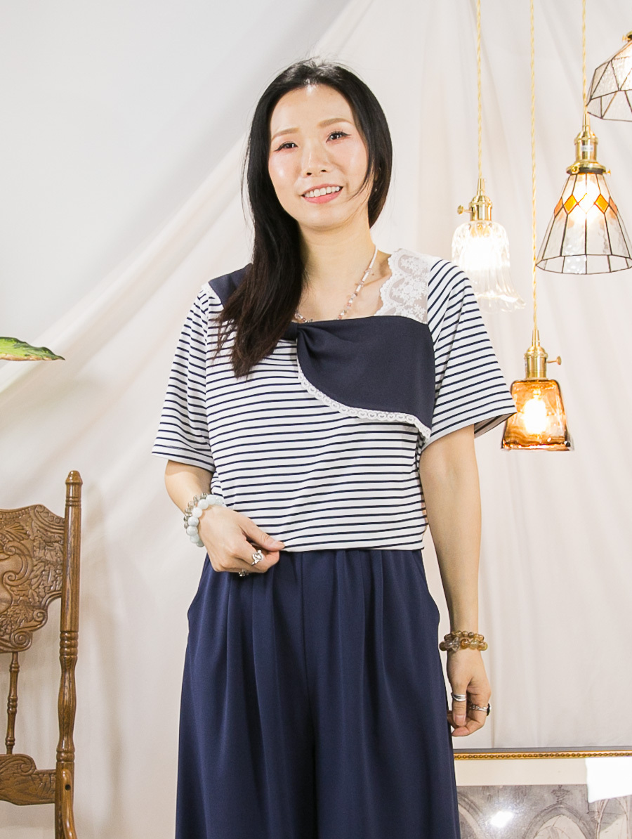 領位斜蝴蝶結 LACE．橫間COTTON料TOP