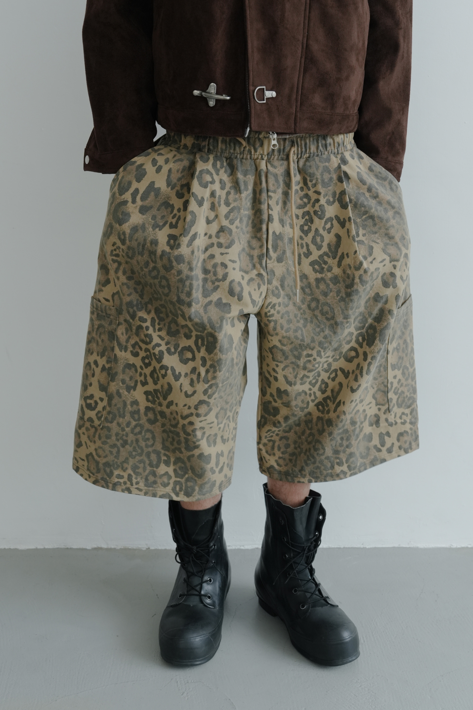 【unisex】leopard pocket bermuda shorts #五分褲