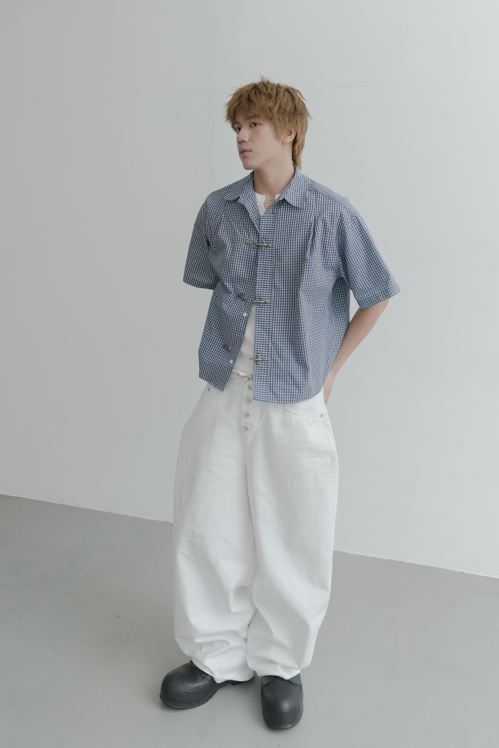 buckle crop short sleeve shirt #襯衫