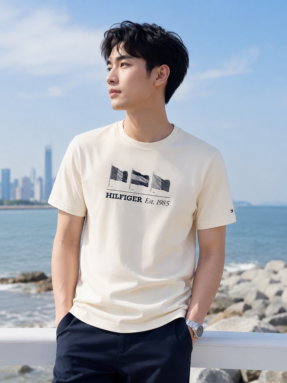 OBS459 Tommy Hilfiger Multi-Flag Logo 男裝Tee