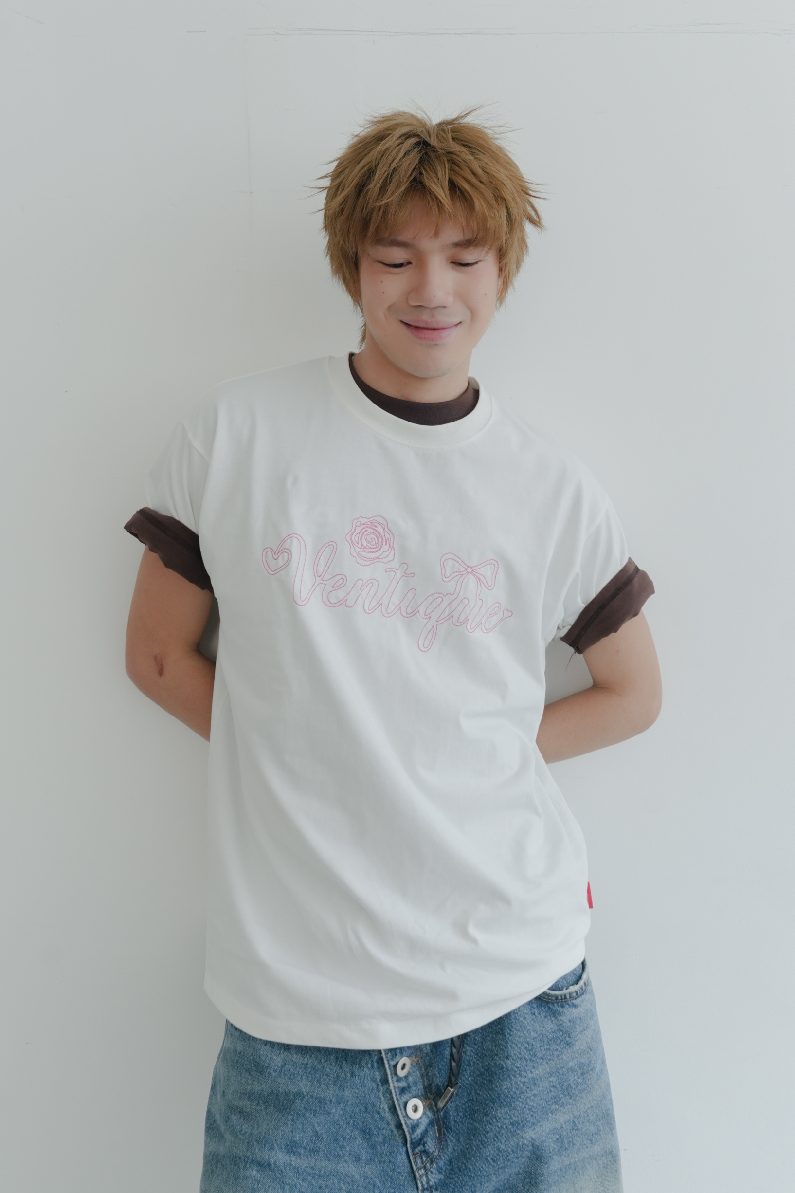 ribbon embroidery tee #上衣