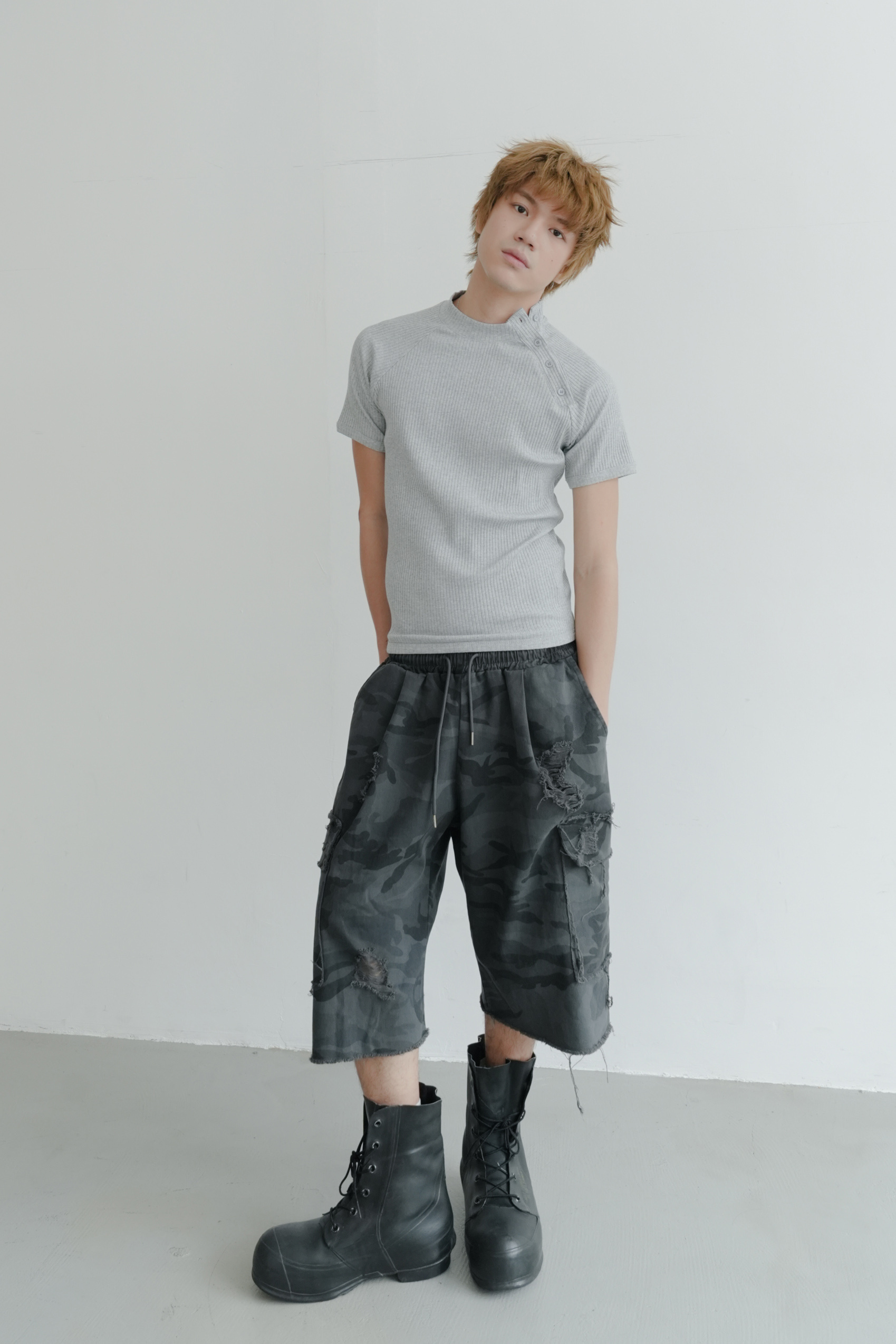 side button short sleeve top #上衣