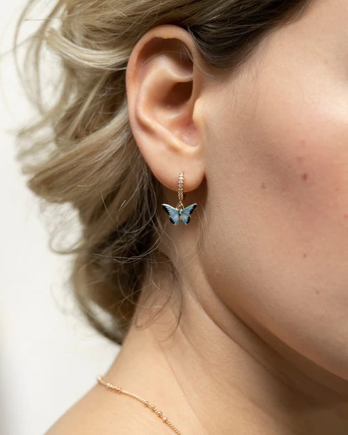 英國代購 -FABLE ENGLAND Enamel Blue Butterfly Huggie Earrings