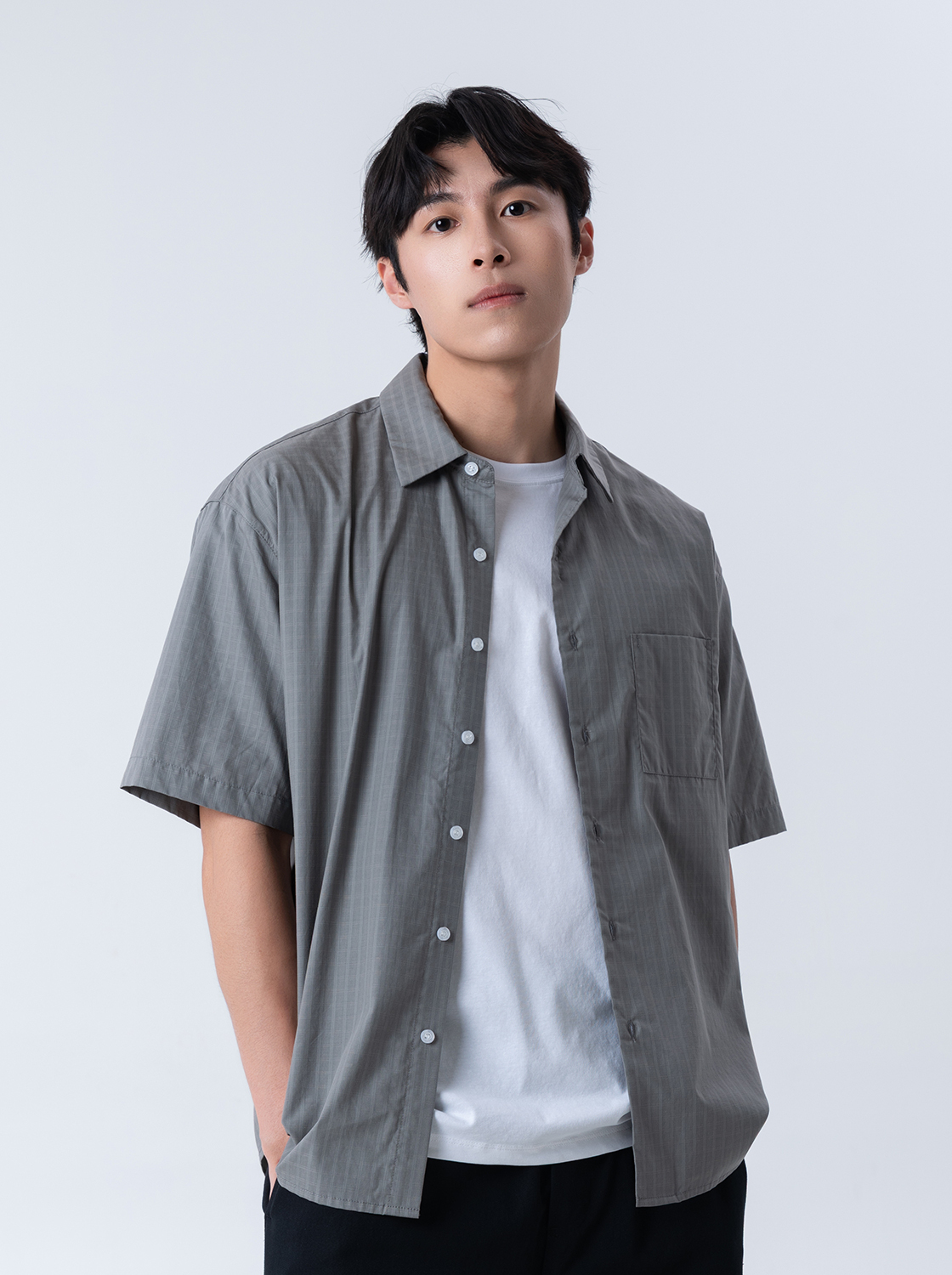 【期間限定】極簡淡格紋襯衫