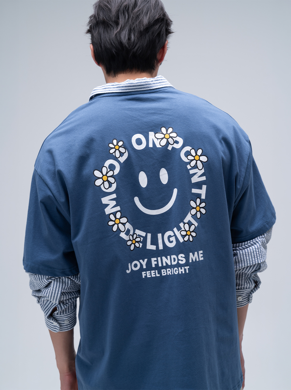 【3件999】【期間限定】微笑花朵印花TEE