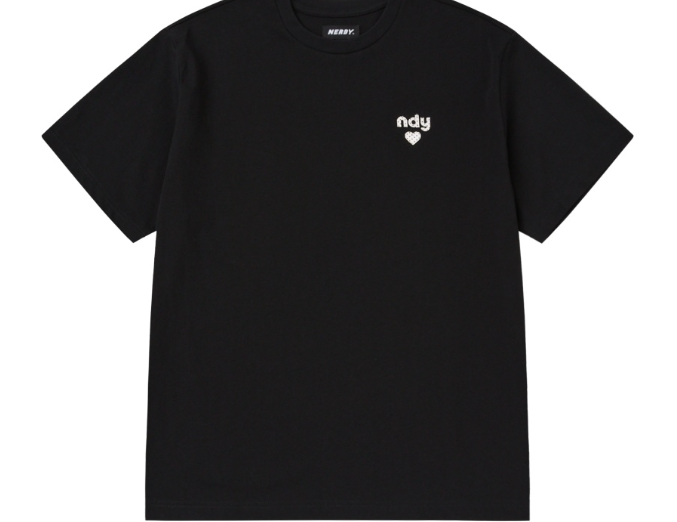 EF14-15 Nerdy Dot Heart Logo S/S T-Shirt
