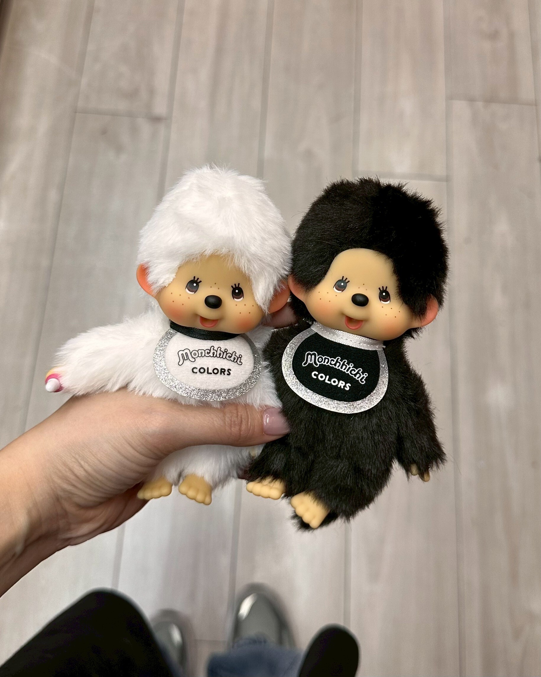 【日本限時連線代購】Monchhichi COLORS 黑白系列 蒙奇奇吊飾 兩色