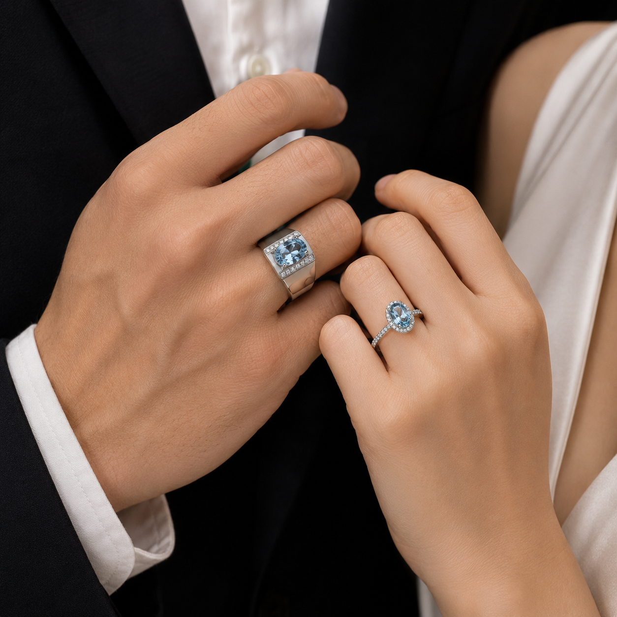 Linéa Duo | Sky Blue Topaz Couple Rings
