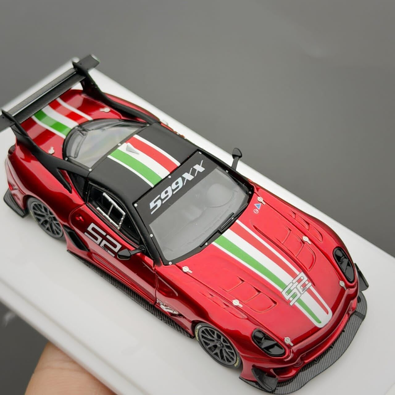 預訂:1/64 SK Model Ferrari 599XX Evo Metallic Red #52 (SKF599XXMR52 )