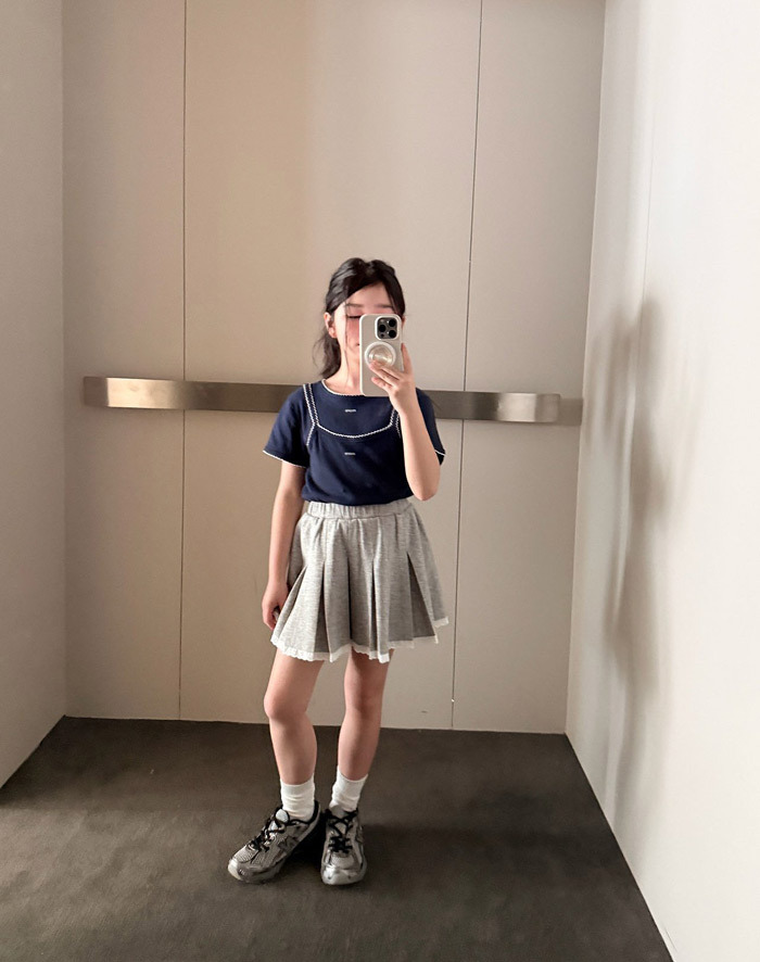 正韓夏CCOMMA 兩色隨性百摺運動裙