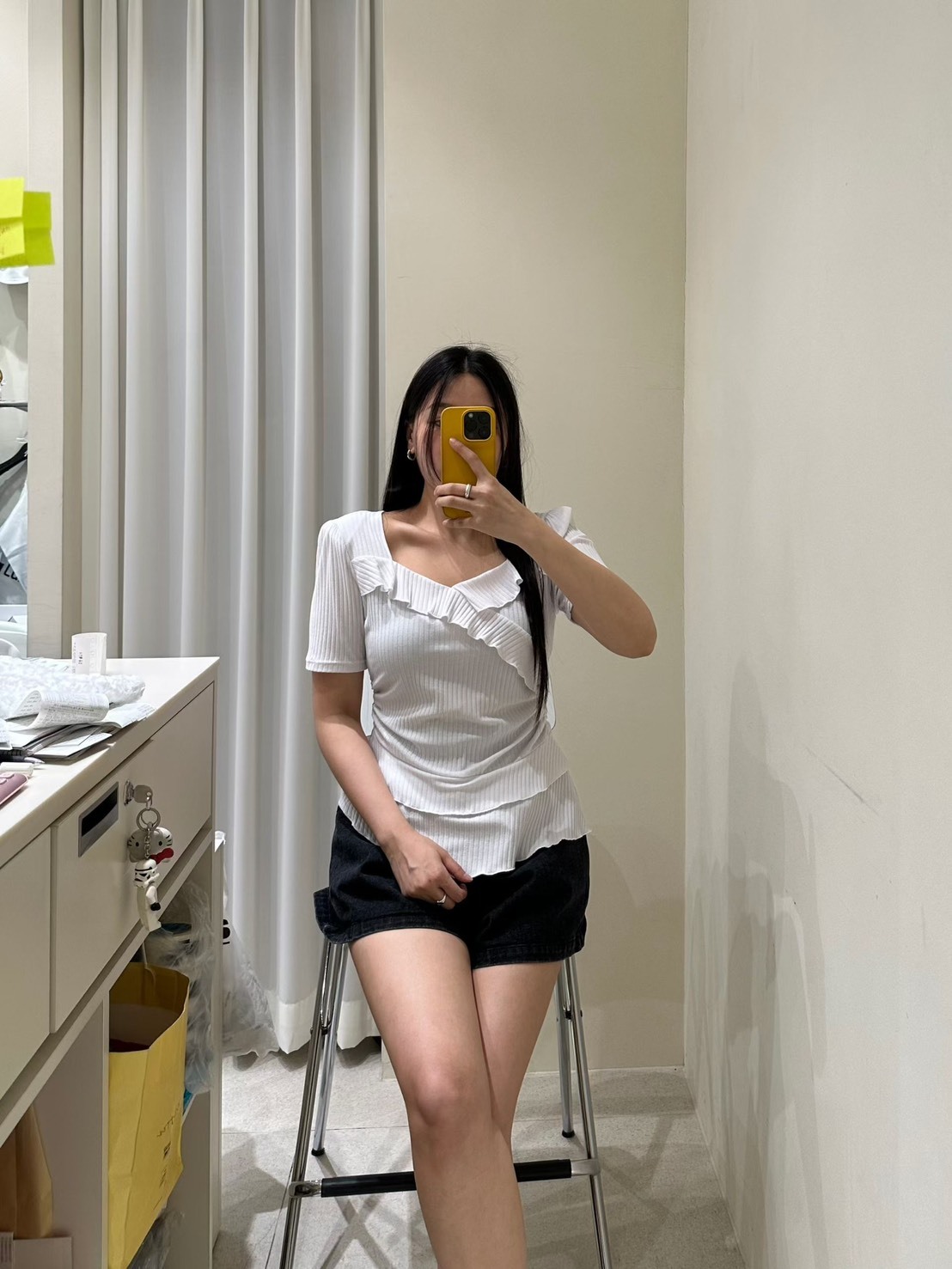 坑條荷葉短袖T