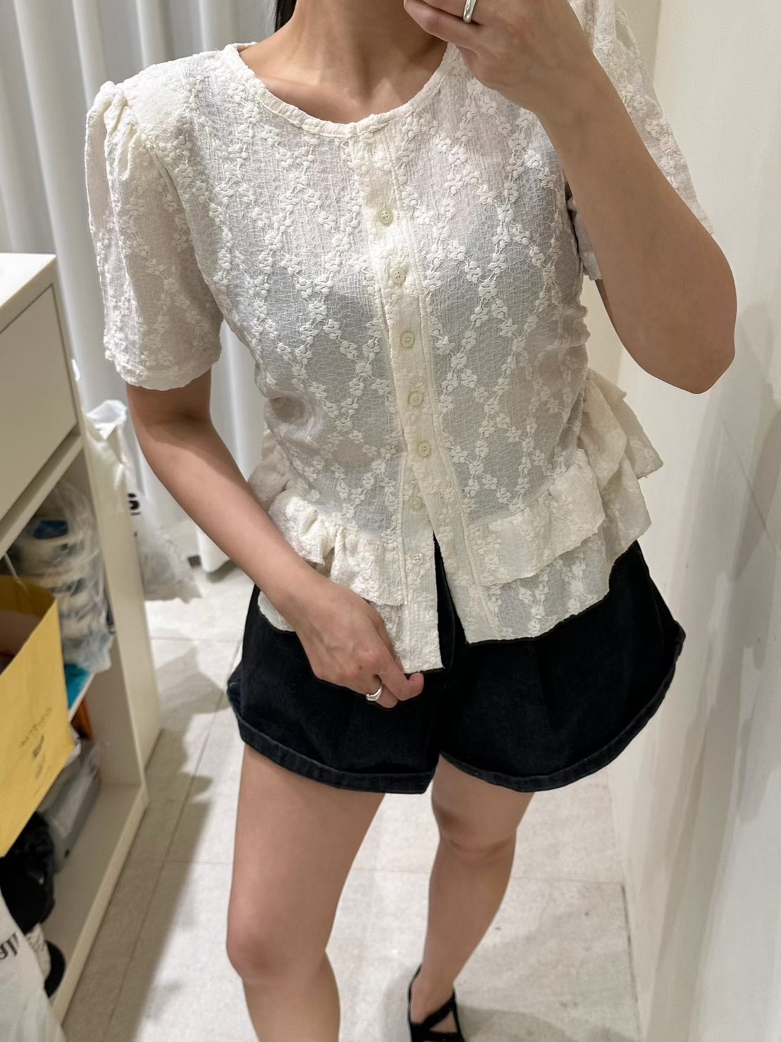 菱花蕾絲短袖上衣