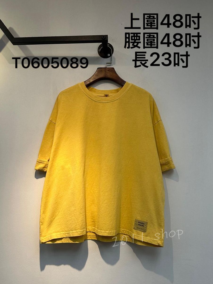出口日本花花鏤空摺袖TOP  上圍48吋 腰圍48吋 長23吋   T0605089