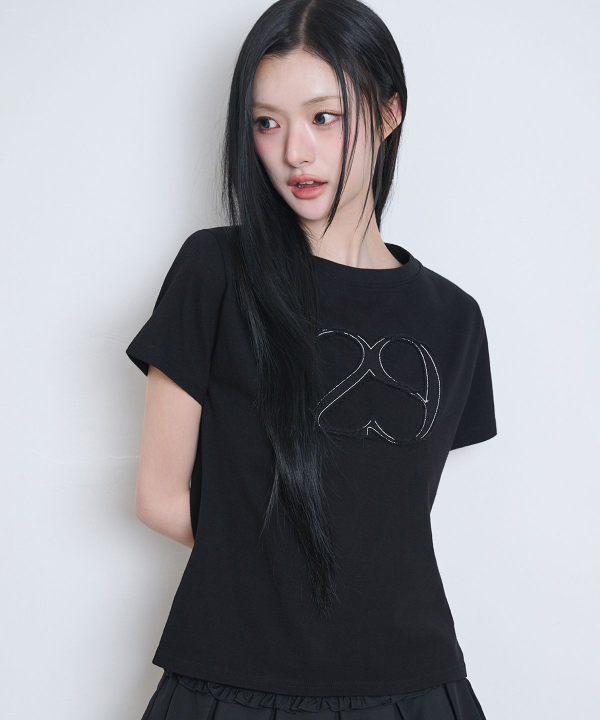 ILLIGO 129 Logo 徽章 T-Shirt 深黑 25SMTOP39DBK