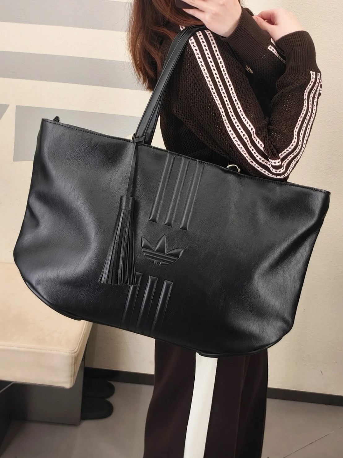 ADIDAS ORIGINALS 皮革 托特包 可拆卸流蘇 黑色