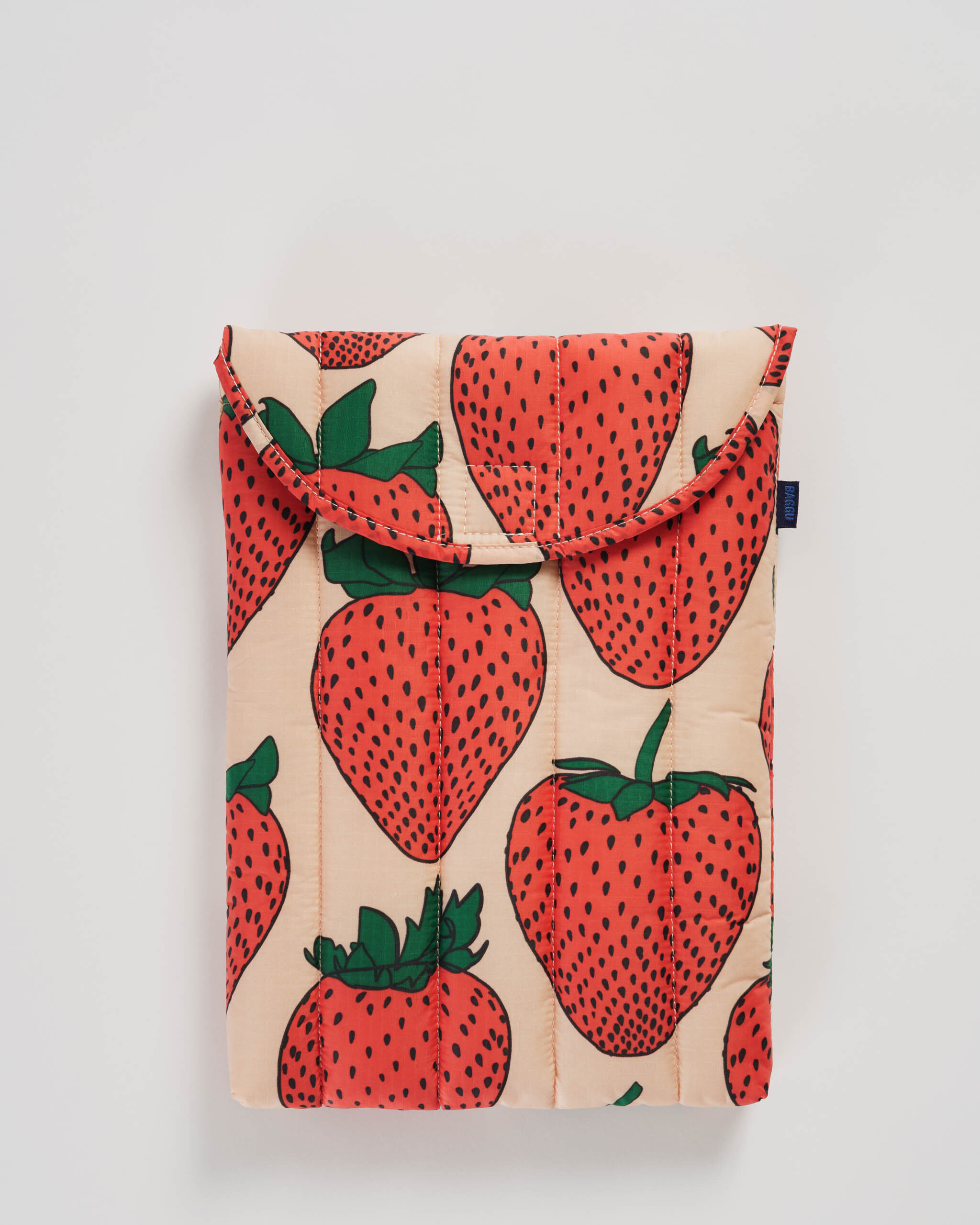 Puffy Laptop Sleeve 13"/14" - Strawberry｜BAGGU