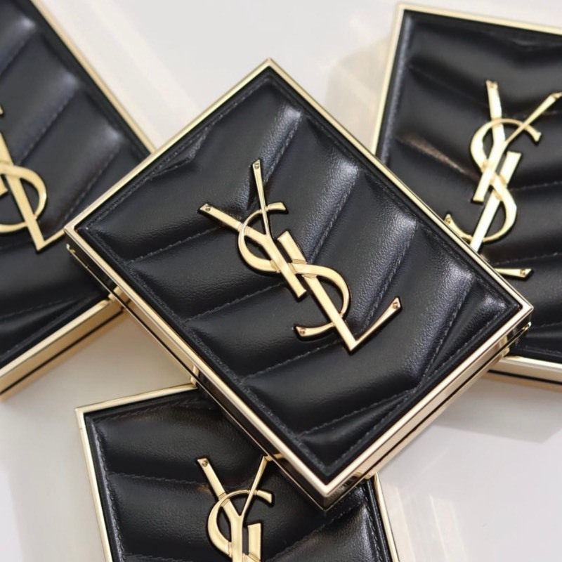 <限時開團⚡️> YSL-時尚4色眼影盤 #200 #300