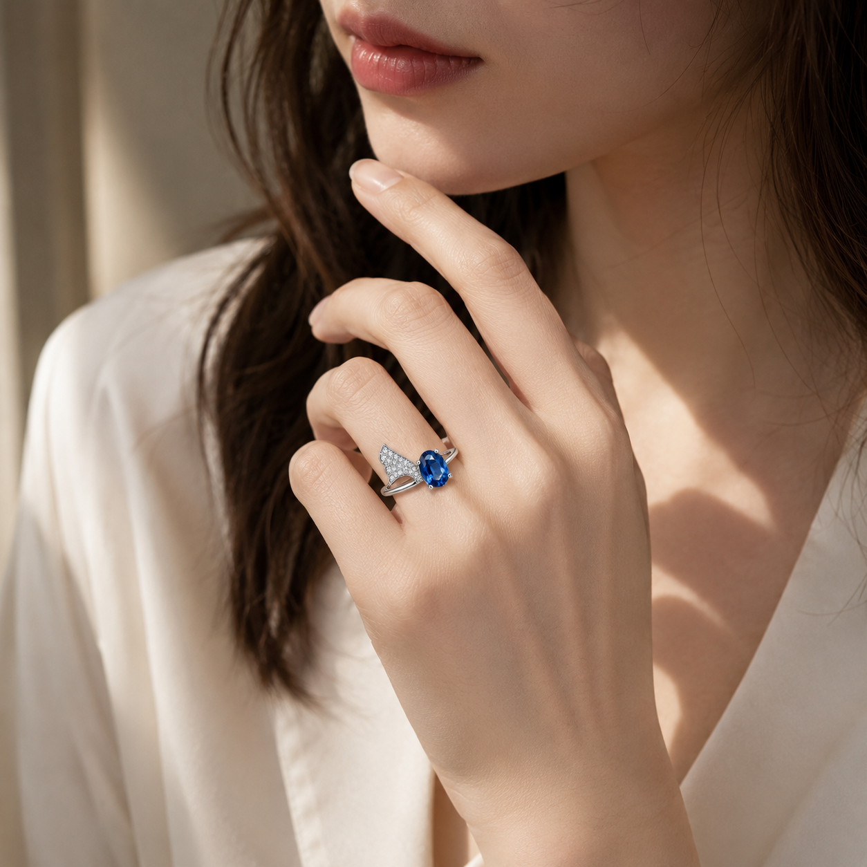 Ocean Wing Elegance | London Blue Topaz Ring