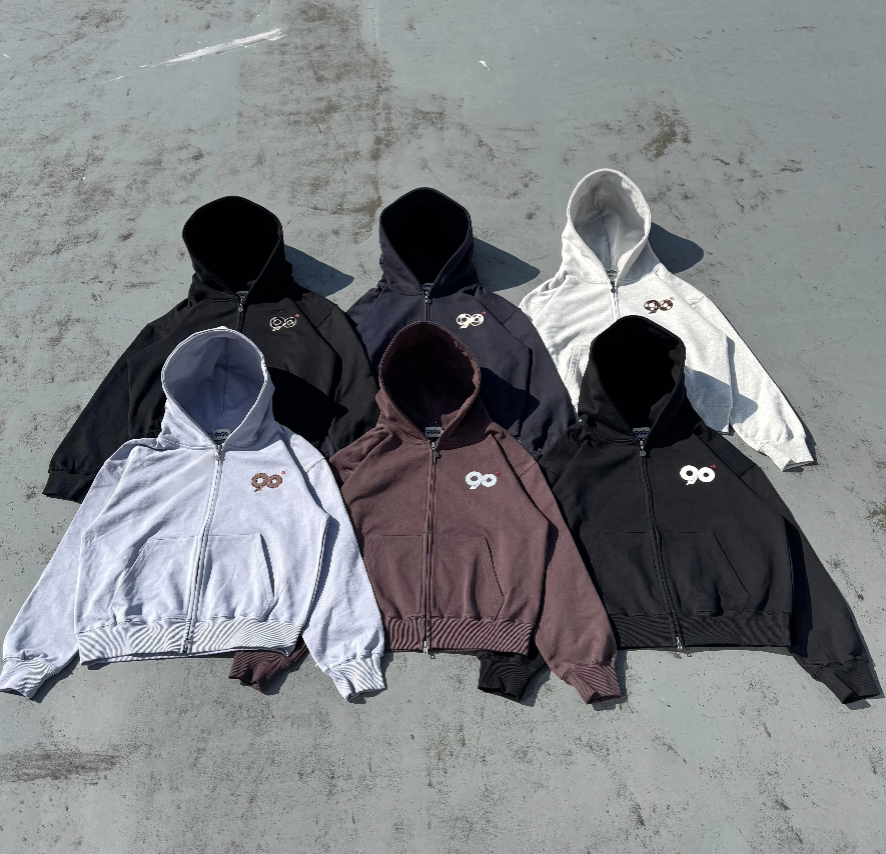 90 Logo Zip Hoodie
