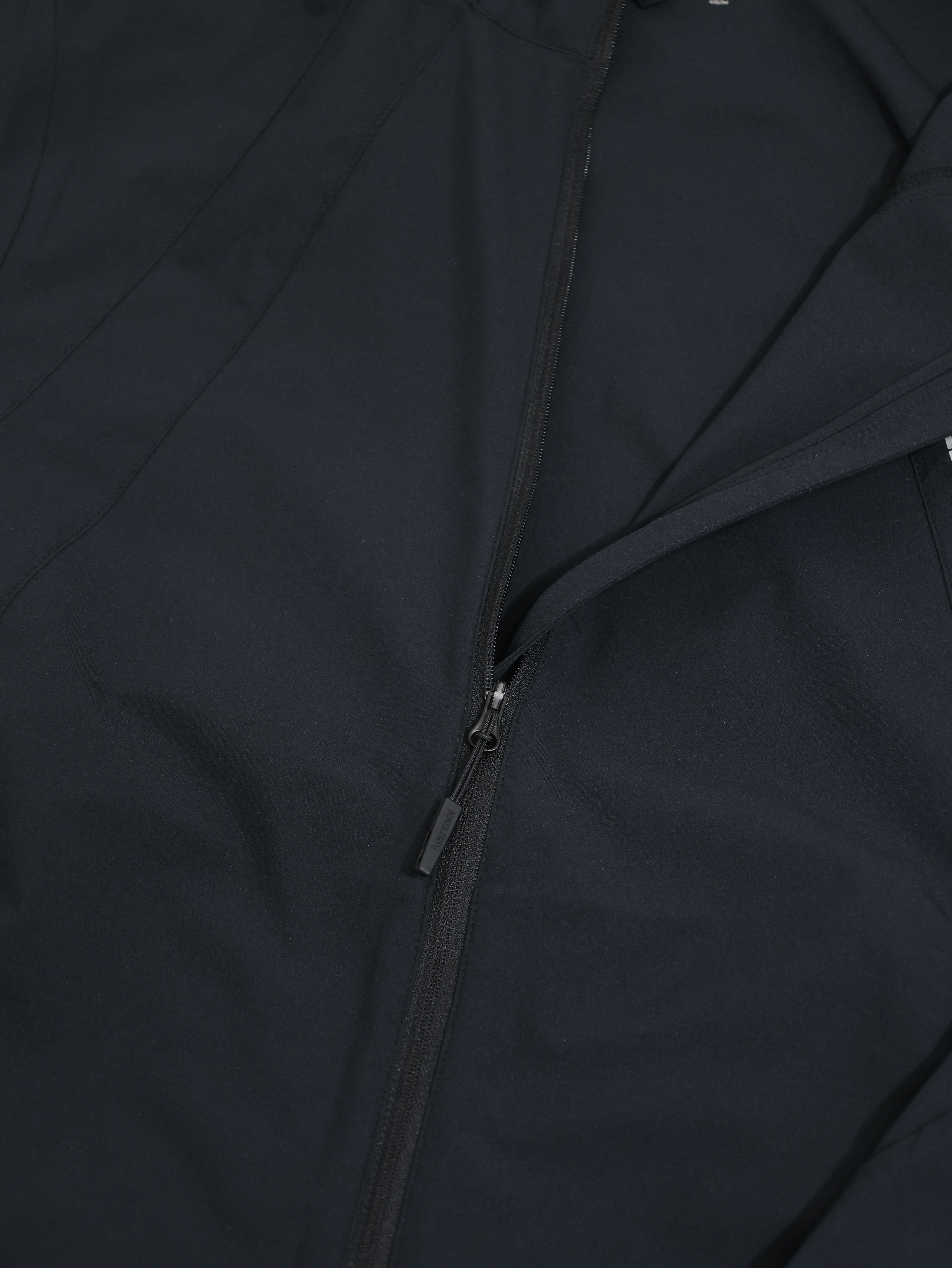 Marmot Whistler Jacket 輕量連帽外套 MJK7