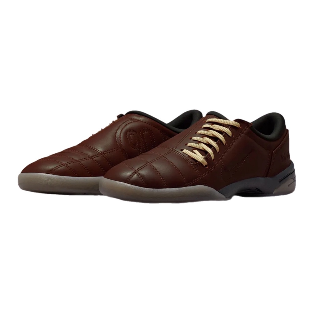 NIKE TOTAL 90 SE 巧克力棕 側鞋帶 足球風 女鞋 IM8053-237
