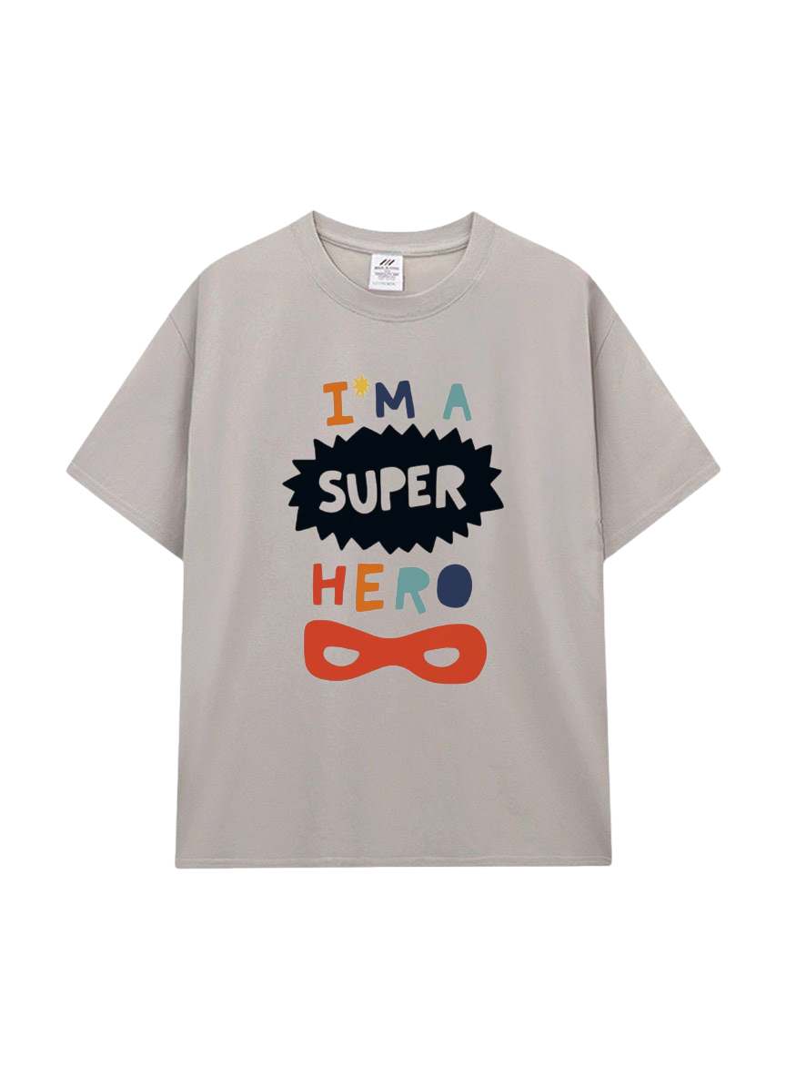 韓系童趣英雄短袖T恤｜I’M A SUPER HERO 寬版純棉上衣 親子穿搭推薦。