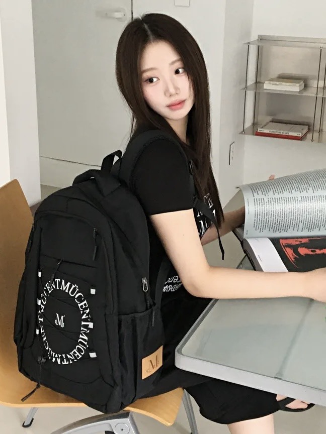 韓國 Mucent 交叉綁帶後背包