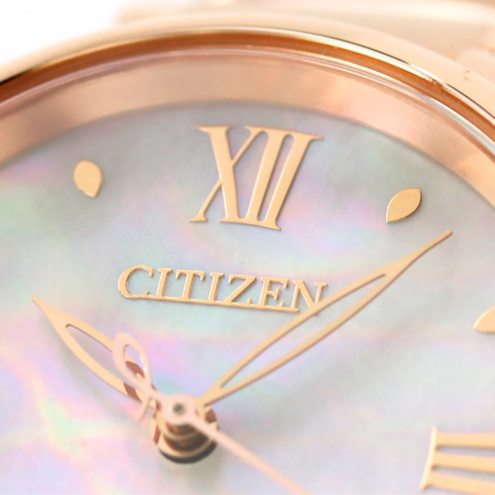 【CITIZEN 星辰】L系列 玫瑰金 珍珠母貝面 光動能 不鏽鋼 手錶 EM0928-84D