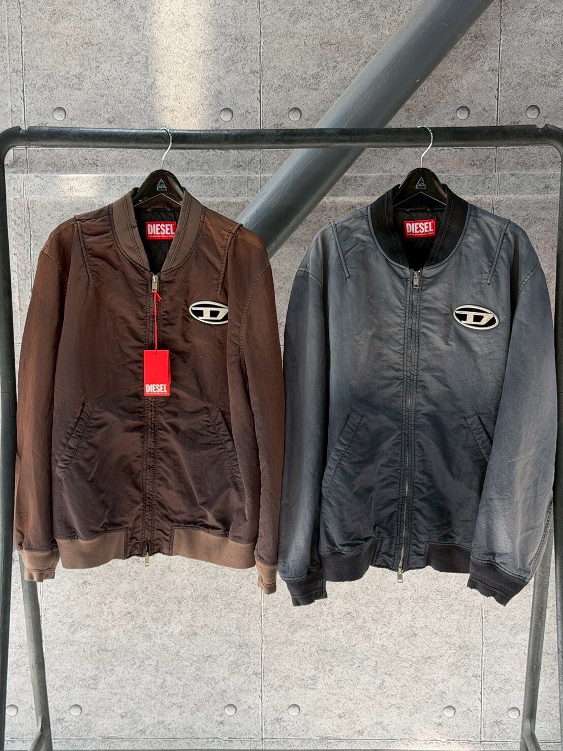 現貨3折 Hoshi同款 DIESEL 金屬胸口Logo 夾克外套