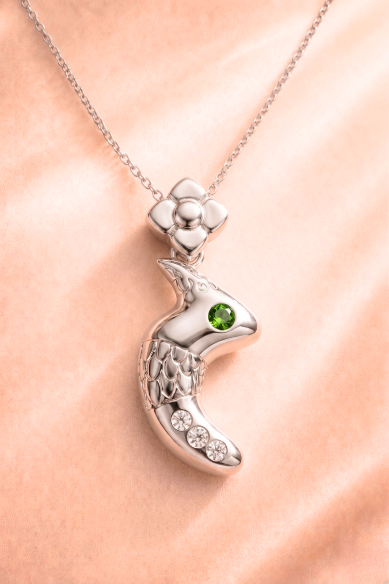 Baby Naga 綠透輝石款 翠綠雙眼 正面 925純銀 - KUMIHO
