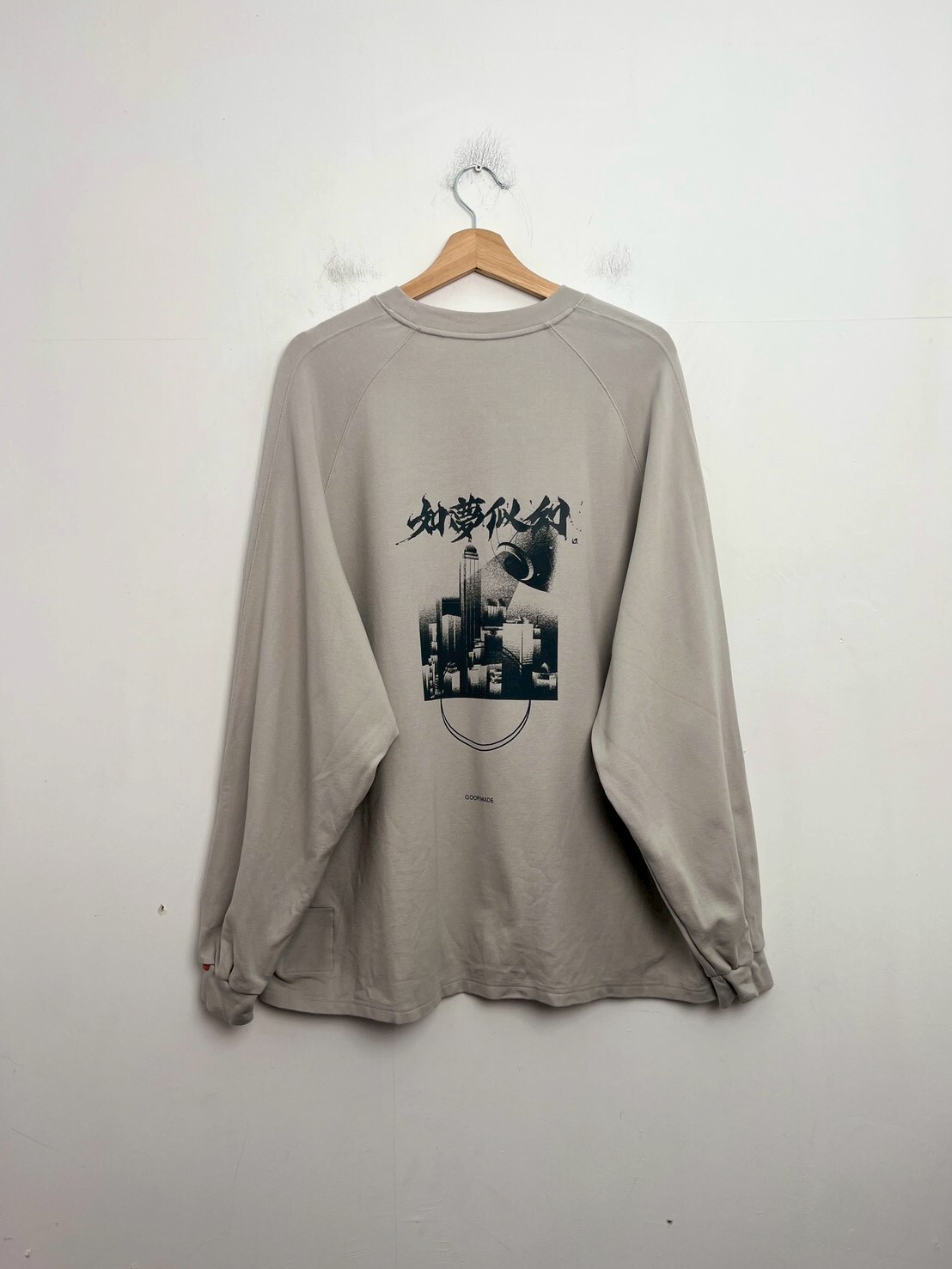 GOOPI K-01C “SCI-FI CITY” Logo 香港限定 TEE SIZE 3