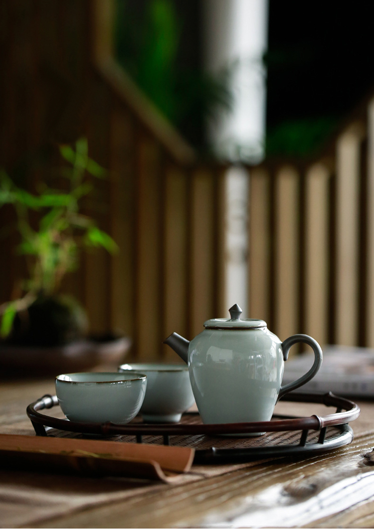 鹿港窯禮品館│官窯一壺兩杯茶具組｜精美青瓷手工壺杯｜送禮首選·品味茶禮