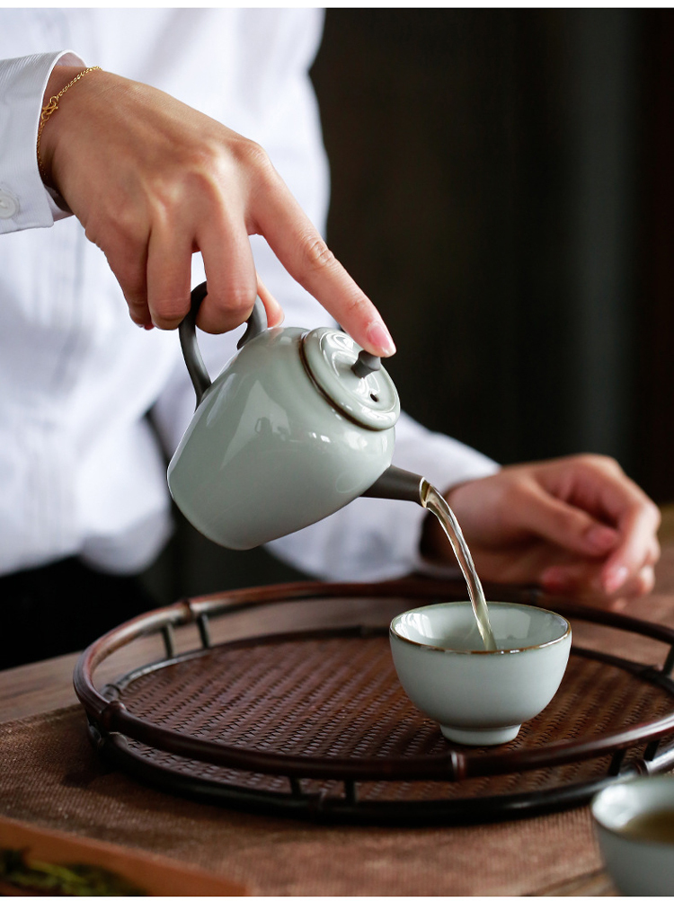 鹿港窯禮品館│官窯一壺兩杯茶具組｜精美青瓷手工壺杯｜送禮首選·品味茶禮