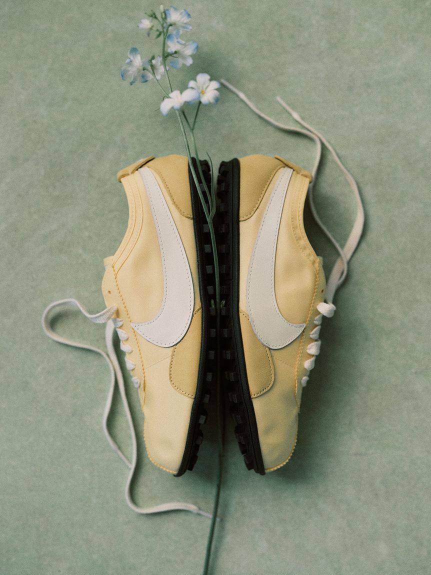 [預訂]  Nike Moon Shoes OG Soft Yellow