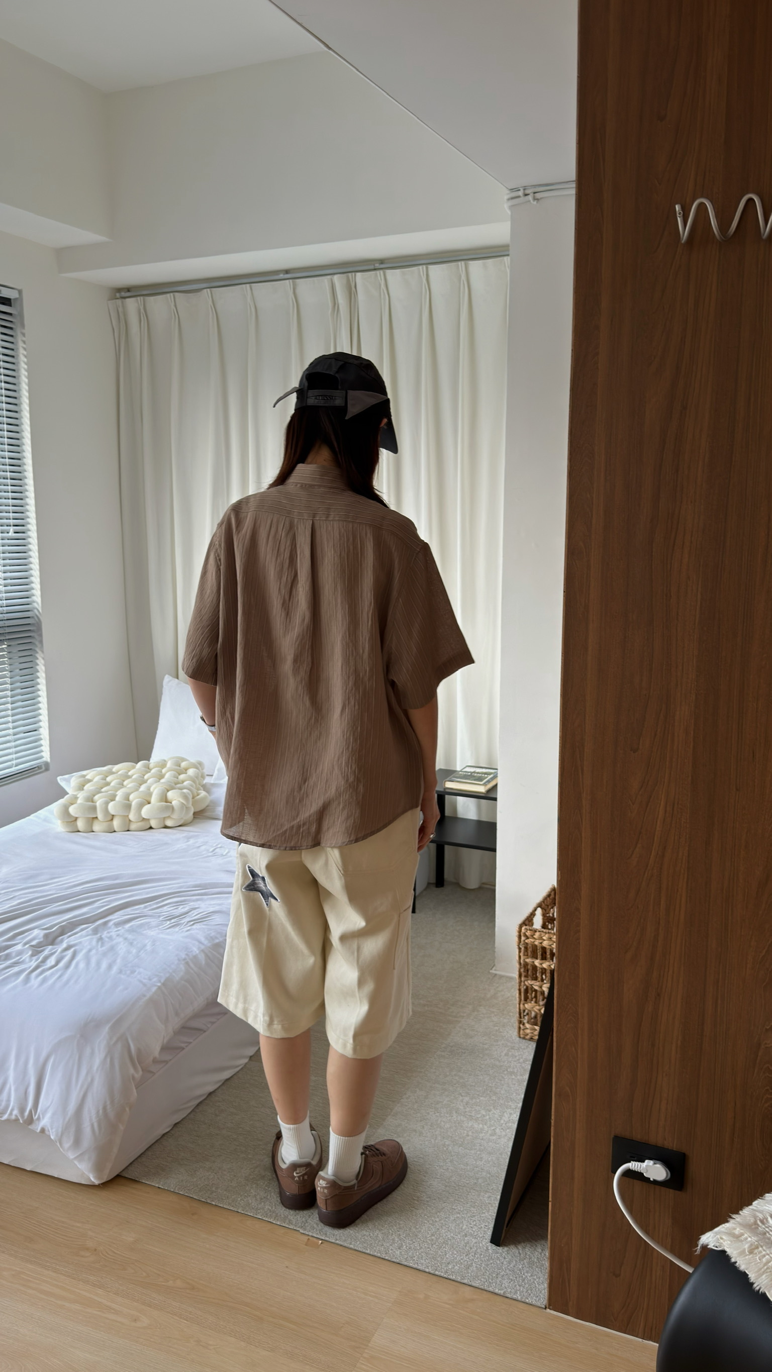 短版棉麻直紋衫（輕盈）