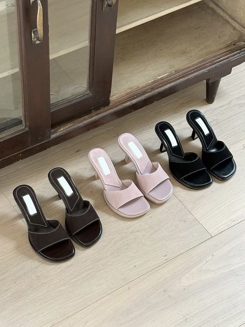 contrast stitch leather heels