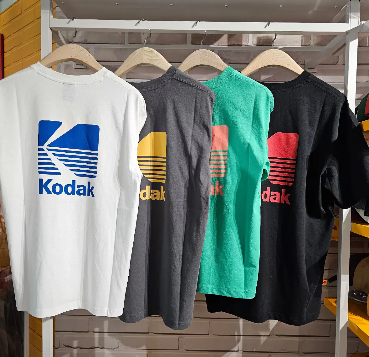 韓國代購｜Kodak Big Logo Cotton Tee (4 Colours)