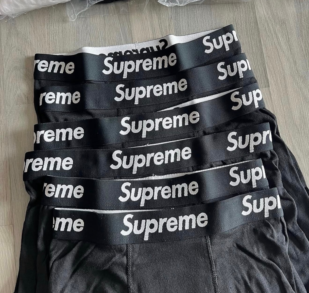 Supreme®/Hanes® Boxer Briefs (4 Pack) 底褲 兩色