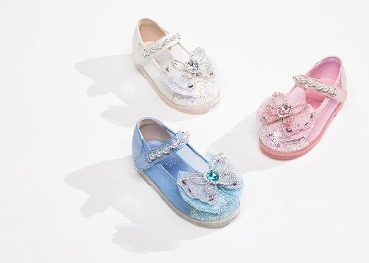 La Stella Butterfly Pearl Glitter LED Shoes