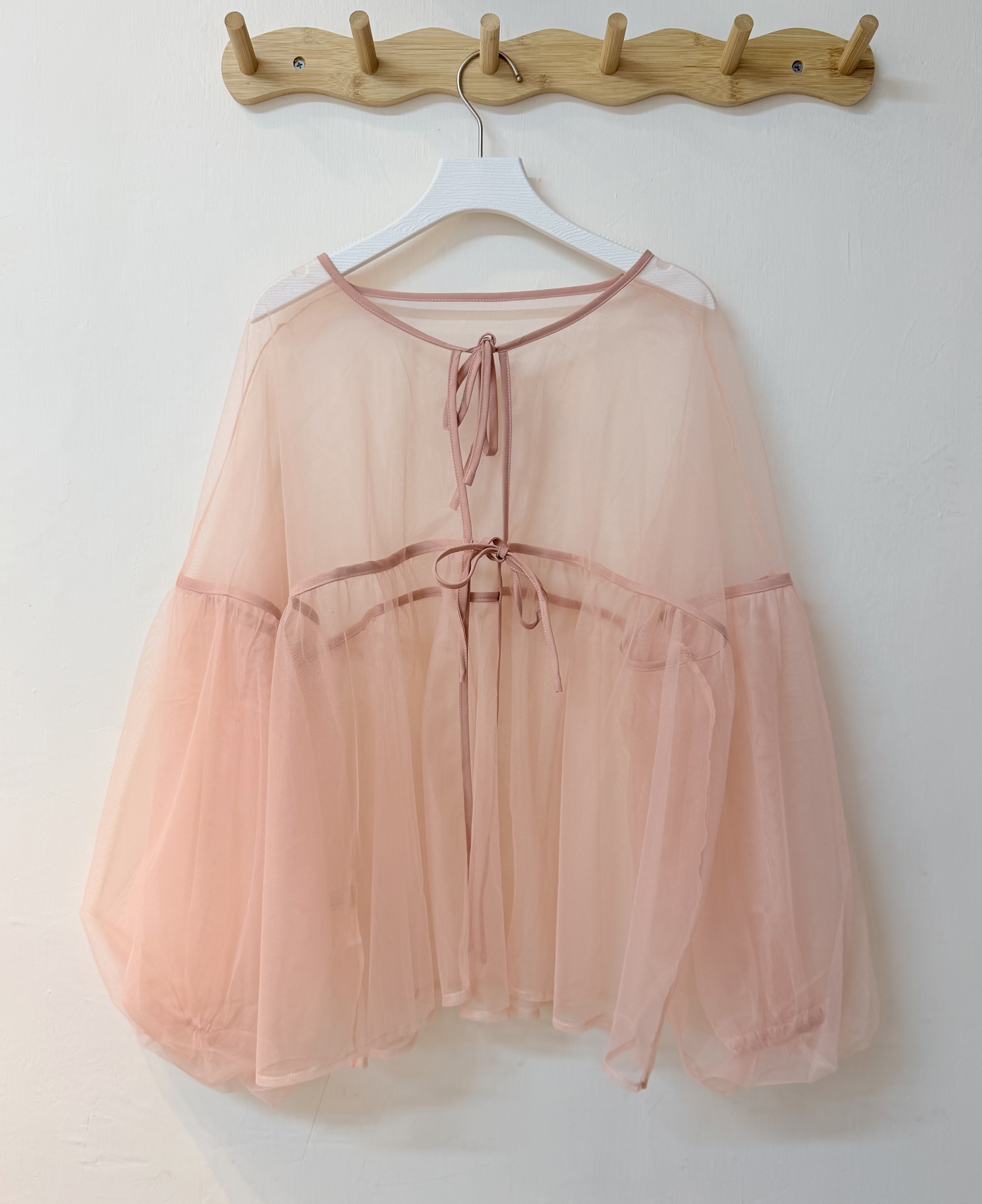 市集大熱.ᐟ.ᐟ透明感公主泡泡袖罩衫💗