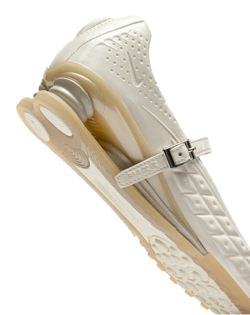 Nike WMNS SHOX Z CALISTRA | Pale Ivory