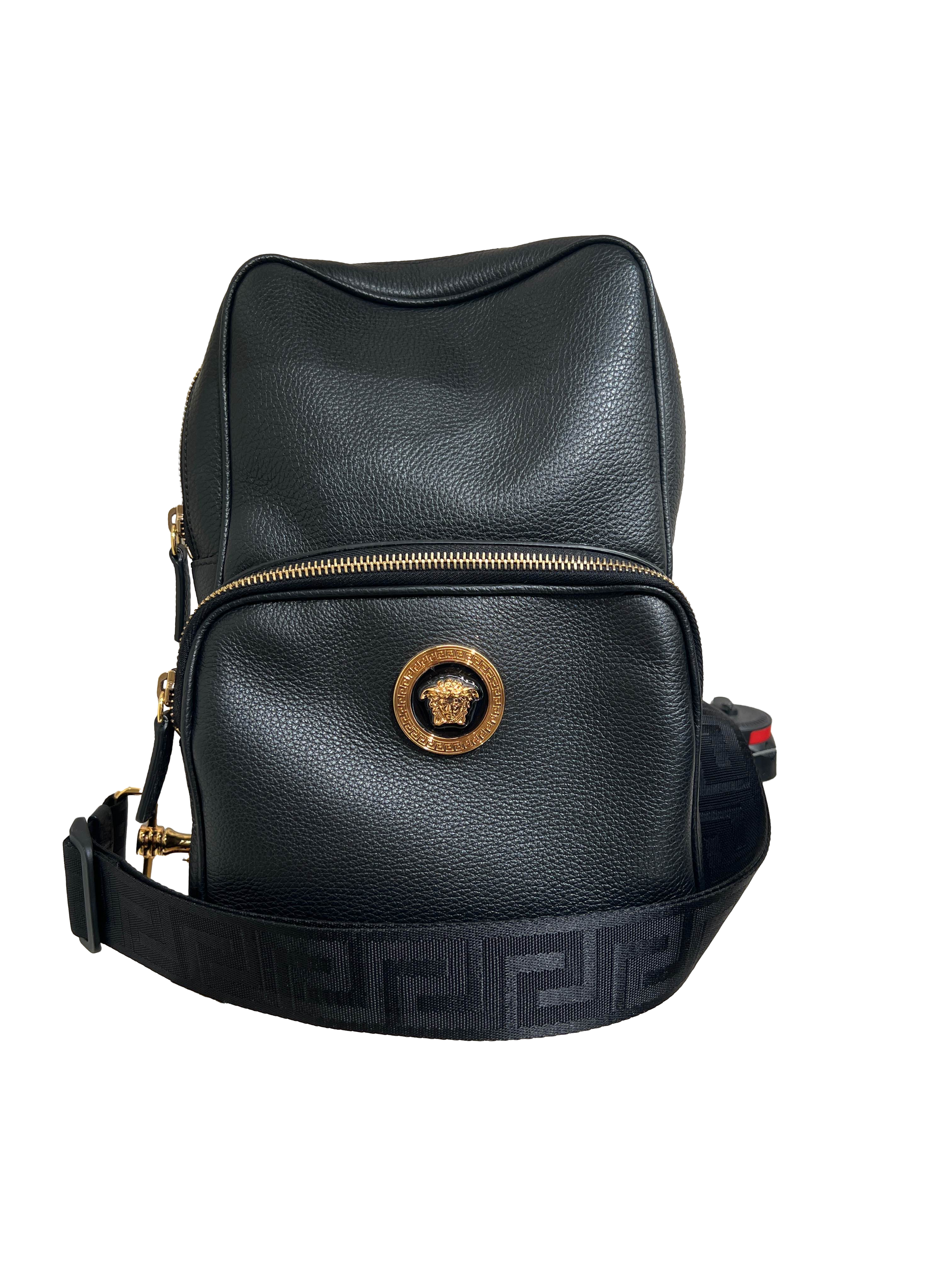 【Versace Outlet】Versace Sling Backpack Grainy Calf  黑