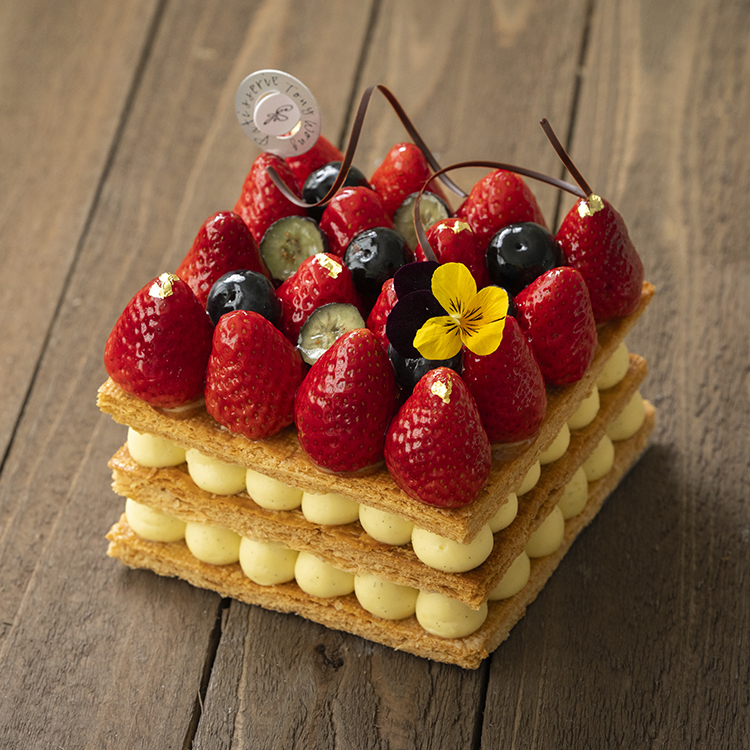 Strawberry  Napoleon PTW261L
