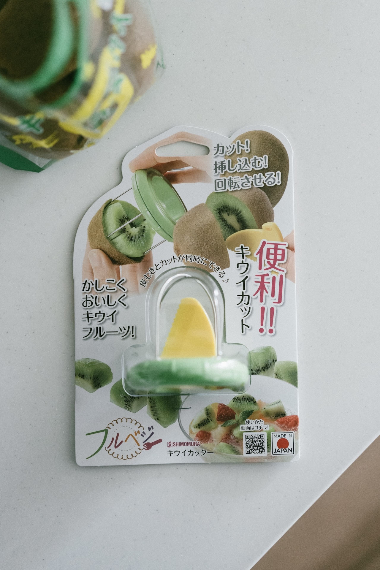 下村企販日本製奇異果剝皮切塊器
