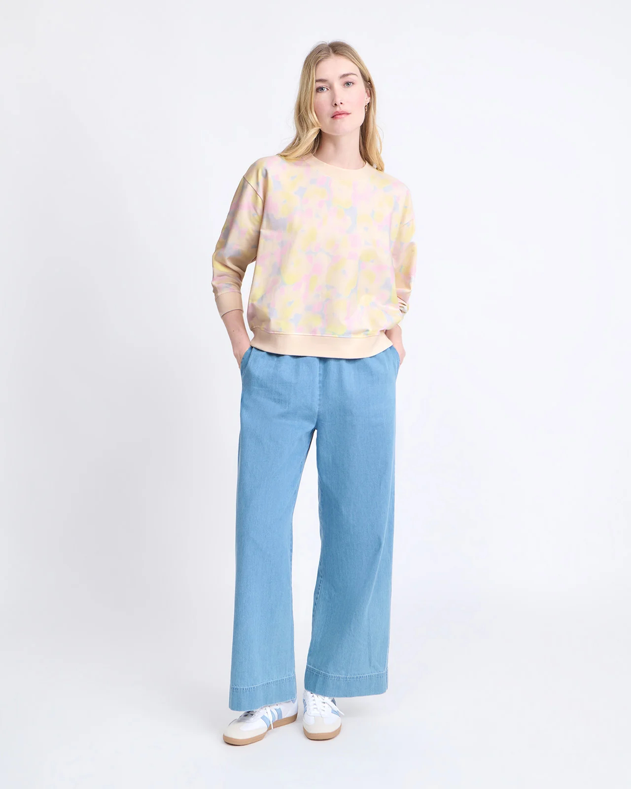 Scarlett Organic Cotton Sweatshirt – Dream Flowers | émoi émoi