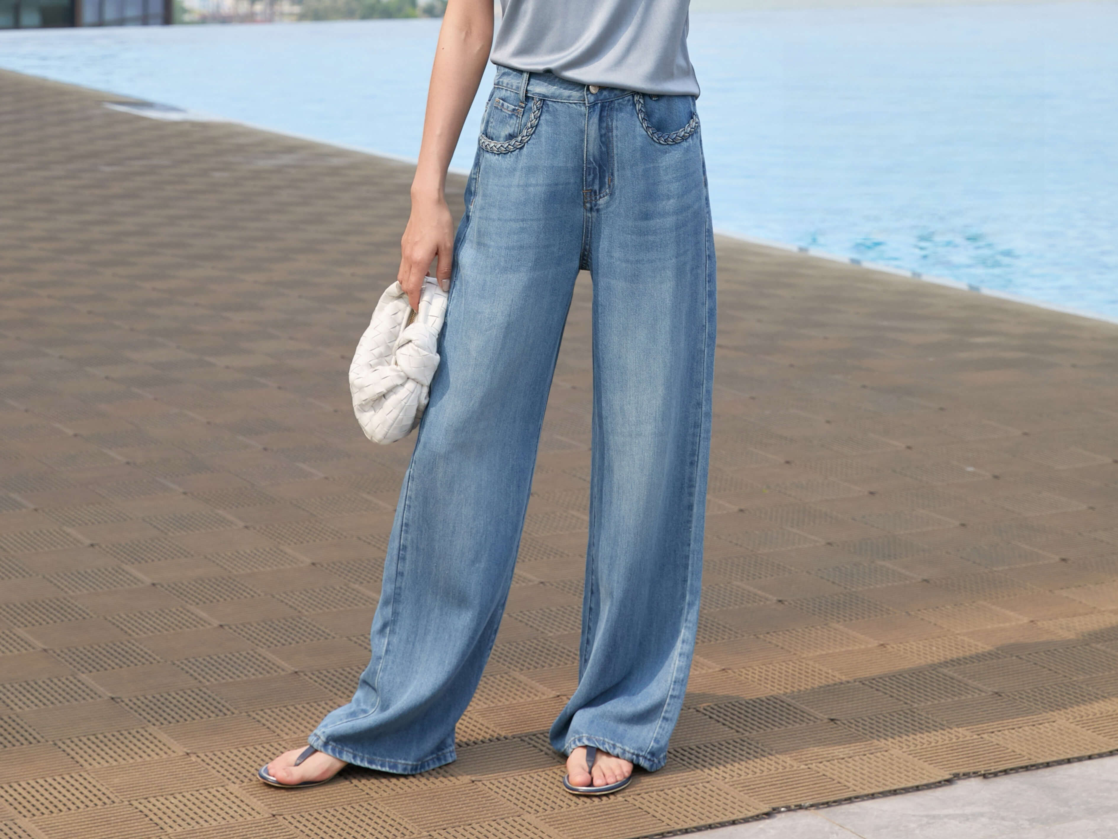 Ribbon Pocket Details Lyocell Jeans_JE265L21