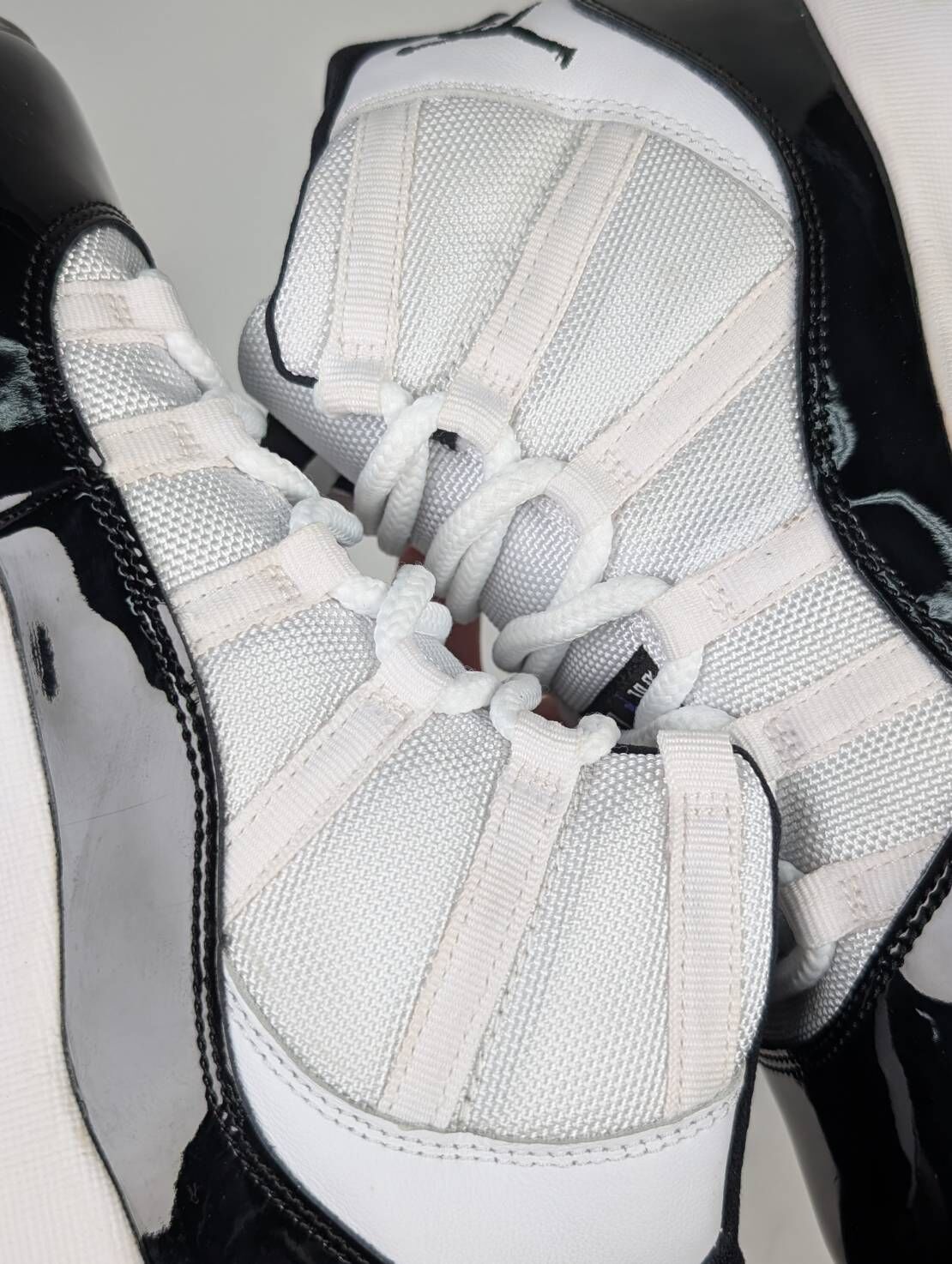 微瑕疵-左右腳中底鞋底泛黃內外側鞋面色差 378038-100 5Y Air Jordan 11 「 Concord 」GS 女段