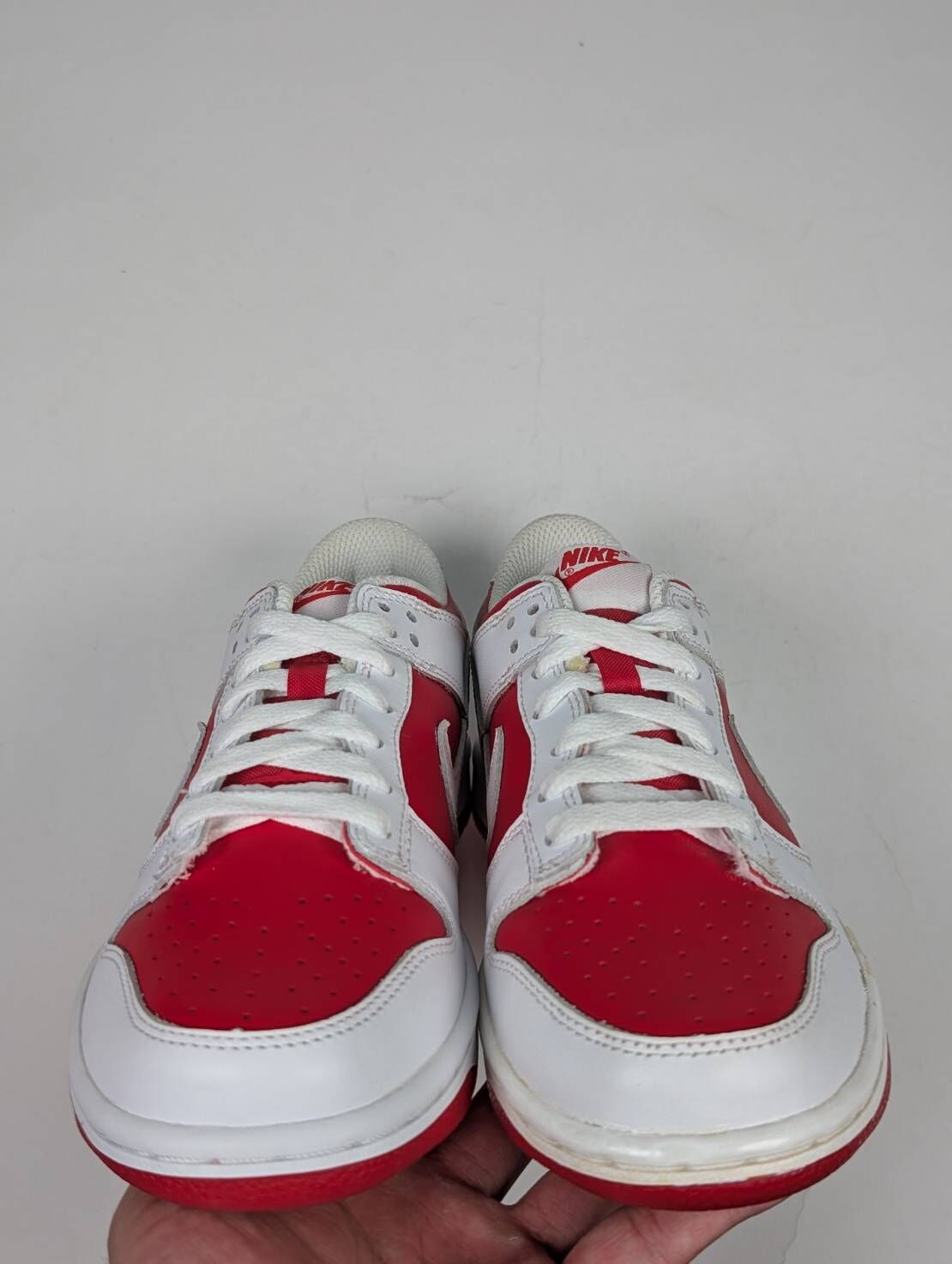 微瑕疵-左右腳鞋面鞋帶色差左腳中底泛黃破皮 CW1590-600 4Y Nike Dunk Low University Red GS