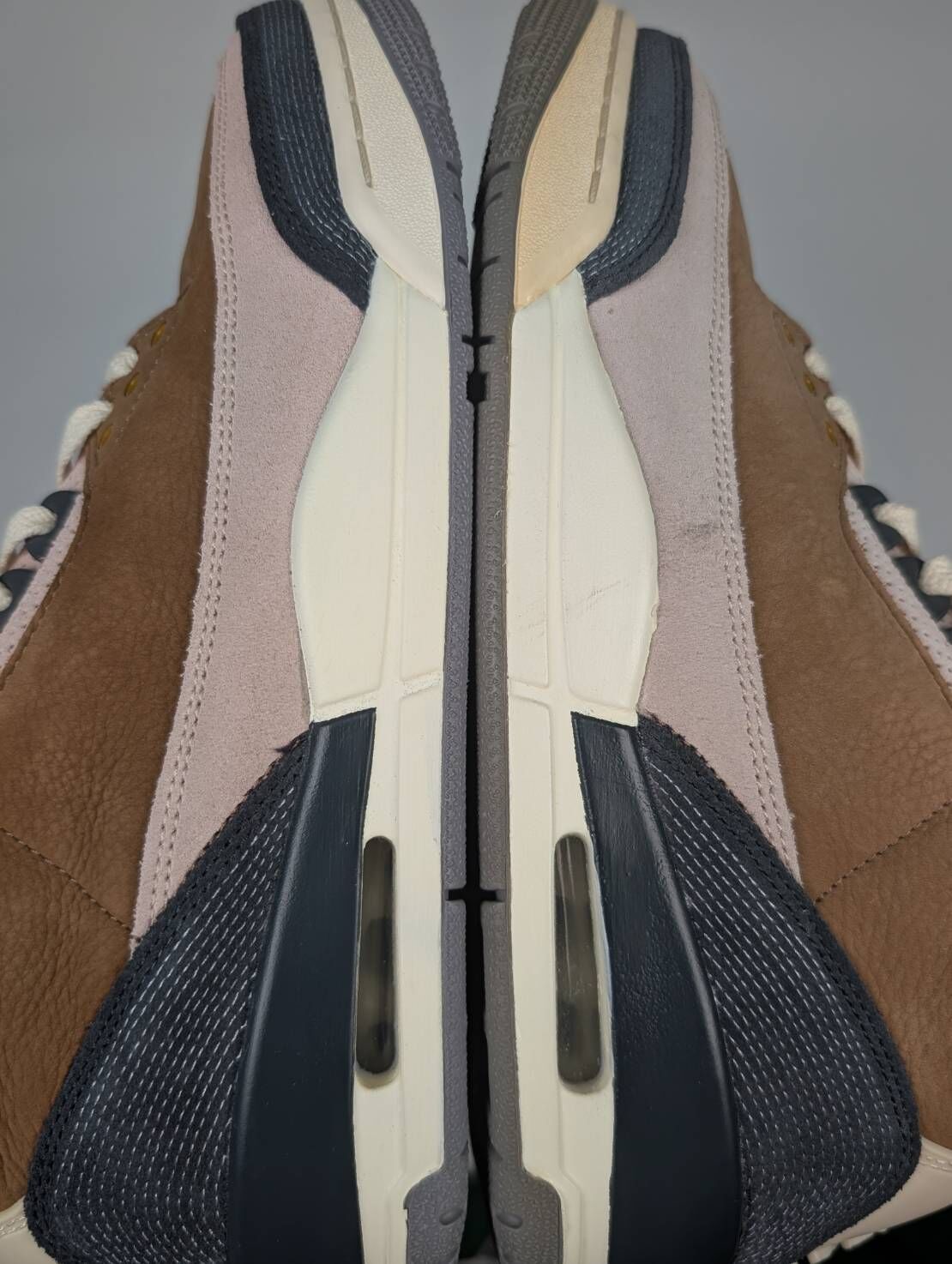微瑕疵-左腳鞋面色差鞋頭鞋底泛黃 DR8869-200 M9 Air Jordan 3 Retro SE " Archaeo Brown " 咖啡棕 男款