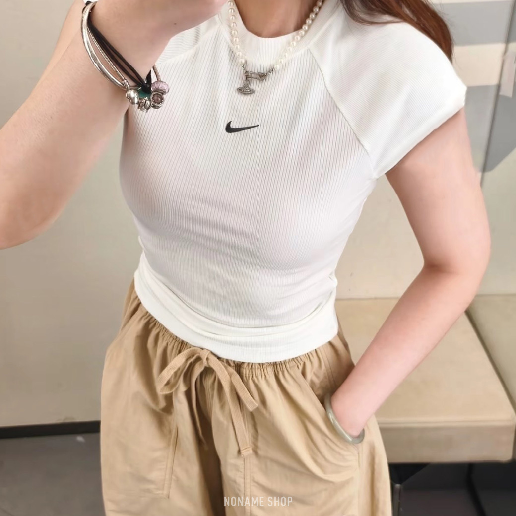 NIKE Sportswear Chill Knit 羅紋 微短版 短袖 兩色 (女款)